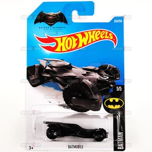 2016 Hot Wheels BATMOBILE #230 Batman vs Superman - 1:64 HW Mattel BVS DHP34 - Picture 1 of 2