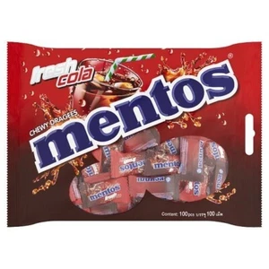 100 Tabletten MENTOS CHEWY DRAGEES süße Süßigkeiten frisch Cola Geschmack 250g - Bild 1 von 3