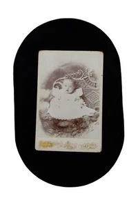 Late 1800's Early 1900's Cabinet Card Photograph Laub Columbus, Ohio Baby Sittin - Picture 1 of 2
