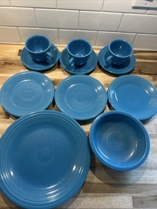 Homer Laughlin Fiesta BLU PAVONE Fiestaware 11pz - Ritirato Usato in ottime condizioni! Pezzi misti - Foto 1 di 8