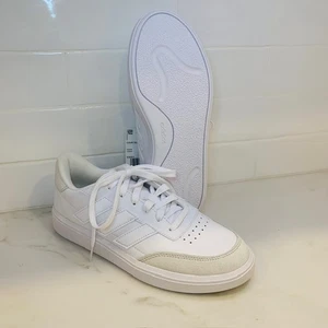 NWT adidas Unisex Courtblock Sneaker, Cloud White-Junior/Grade School size 7 - Picture 1 of 10