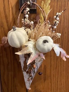Cono de corteza de abedul estilo vintage con adornos de otoño decoración de puerta - Imagen 1 de 7