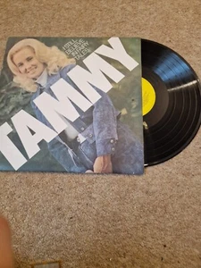 Tammy Wynette I Still Believe In Fairy Tales LP vinyl UK Epic 1975 SEPC69171 - Picture 1 of 1