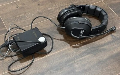 Telex TR-300 VHF Wireless Belt Pack and HR-2 Double Sided Headset - Image 1 of 4