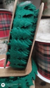 5 yd Roobee Mara-Mi CHRISTMAS RIBBON TRIM CUT OUT TREES Green DIY Holiday NEW - Picture 1 of 2