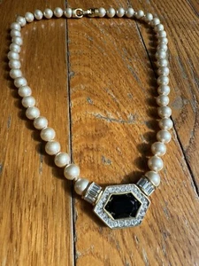 Vintage Onyx & Baguette Rhinestone Big Clasp Pearl Choker Necklace Designer - Picture 1 of 21