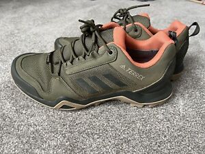 adidas terrex goretex walking shoes, size 7