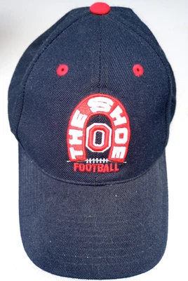 Ohio State Buckeyes The Shoe Sombrero de Fútbol Puma Negro/Rojo Correa Ajustable Trasera Foto 1 de 4