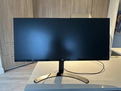 LG 34UM68-P UltraWide Monitor 34 Inch. 21:9 Height & Tilt Adjustable Stand - Image 1 of 3