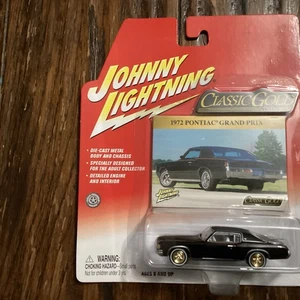 WHITE LIGHTNING 1972 PONTIAC GRAND PRIX JOHNNY LIGHTNING CLASSIC GOLD COLLECTION - Picture 1 of 3