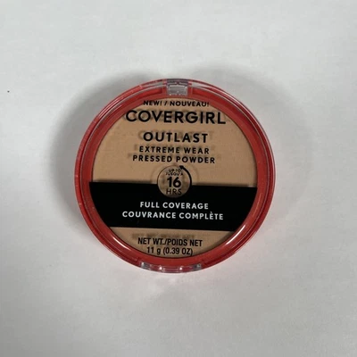 COVERGIRL Outlast Extreme Wear Pressed Powder Full Coverage 820 Creamy Natural - Image 1 of 4