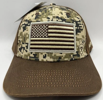 Бейсболка Ariat мужская цифровая камуфляжная с сеткой с американским флагом сзади - Изображение 1 из 4