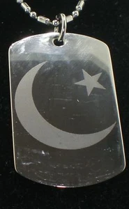 Crescent Moon Muslim Pakistan Flag Tag Pendant Necklace - Picture 1 of 2