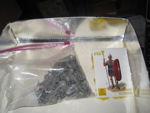 3 sets of Carthagenian Veterans by HaT Miniatures-1/72 scale-8212 - 96 figures - Picture 1 of 1