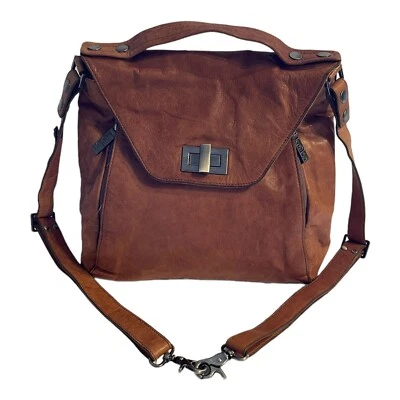 Bolsa satchel Kooba couro camelo zíper duplo tiracolo alça superior bolsa boho - Imagem 1 de 4