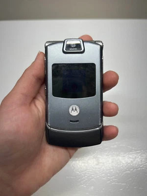 Teléfono Celular Motorola RAZR V3 V3c Abatible Gris Oscuro Probado FUNCIONA Foto 1 de 4