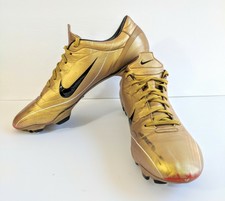 nike r9 dorados
