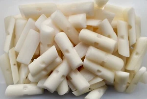 Toggles 40mm Off White Ivory Rectangular Horn Tooth Toggle 1 Hole Cord End T24 - Picture 1 of 24