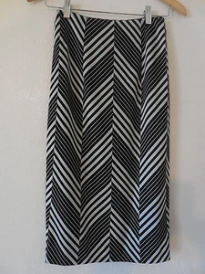 New Sz. 0/P Halogen  Pencil White/Black Skirt (Polyester/Rayon/Spandex) - Picture 1 of 6