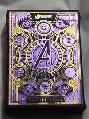 Juegos de baraja de cartas coleccionables Marvel Avengers The Infinity Saga  Foto 1 de 4