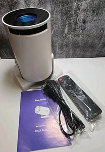 BeeJovial HY300 Projektor Neu in offener Verpackung Komplettset ((175) - Bild 1 von 8