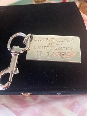 Auténtico.Llavero Dolce Gabbana tono plateado.limitado y numerado. Foto 1 de 4