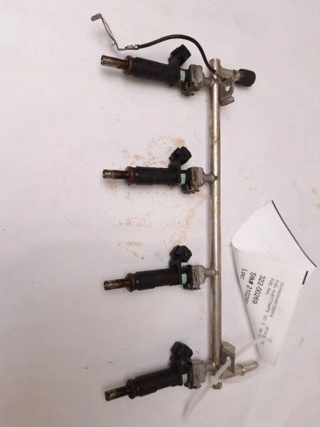 Carril de combustible para Chevrolet Cruze 2012-2018 Foto 1 de 4