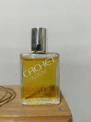 De colección Cachet Cologne por Prince Matchabelli .25 fl oz Splash Mini nuevo como nuevo Foto 1 de 3