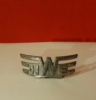 Original alte HWE HEIDEMANN WERKE EINBECK Schutzblechfigur Emblem Version 2 - Bild 1 von 2