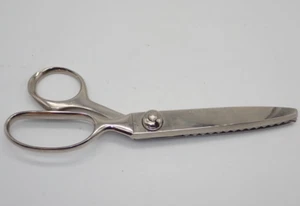 Gingher Scissors 7.5" Pinking Edge Trimmer Sheers - SHARP! - Picture 1 of 5