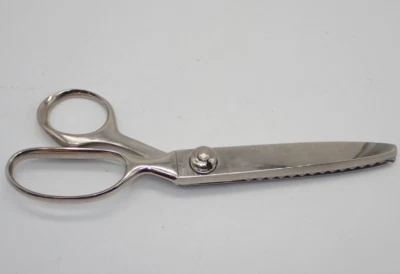Gingher Scissors 7.5" Pinking Edge Trimmer Sheers - SHARP! - Image 1 of 4