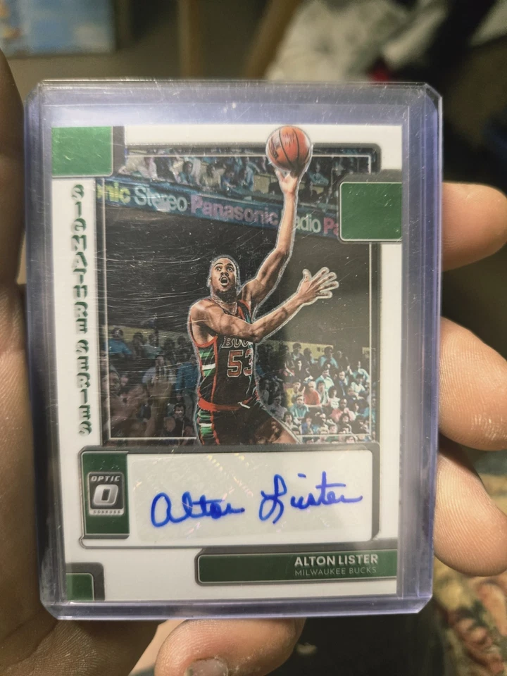 2022-23 Panini Donruss Optic Signature Series Auto Alton Lister #SS-ALS Bucks - Image 1 of 2