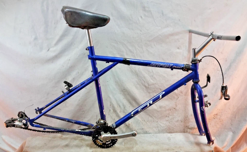 Juego de cuadro de bicicleta de trail GT Outpost 04' 18" grande rígido acero cromado retro café Foto 1 de 4