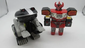 Power Rangers Mighty Morphin Deluxe Ninja Megazord Black Frog + parti extra - Foto 1 di 1