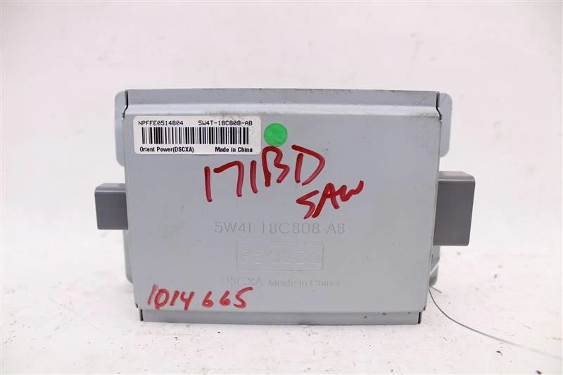 AMPLIFICADOR Ford Escape Mercury Mariner 2006 06 2007 07 6L8T18C808AA 1014665 - Imagem 1 de 4