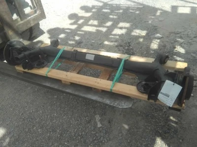 (LOCAL PICKUP ONLY) Loaded Beam Axle Sedan Disc Brakes Fits 17-20 ELANTRA 299281 - Image 1 of 4