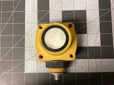 Banner U-GAGE QT50UDBQ6 Series sensor with Dual Discrete Outputs  (LPW67H) - Image 1 of 4