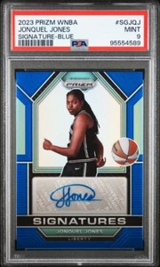 2023 WNBA Panini Prizm Jonquel Jones Auto Blue /49 SG-JQJ PSA 9 New York Liberty - Bild 1 von 2
