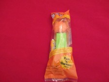 Pez Pumpkin Candy Dispenser Green Stem Unopened Plastic 4.9 Hungary (T515)