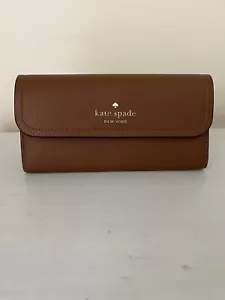 Nuevo con etiquetas Kate Spade Rosie Billetera con solapa grande pergamino cuero guijarros $229 - Imagen 1 de 7