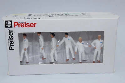 Preiser 68212 White 6 Figures Workers 1:50 Figures New in Original Packaging - Image 1 of 4