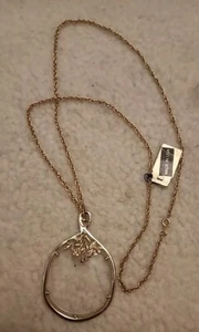 Vintage Floral Magnifying Gold Tone Floral Bezel Pendant Necklace 28" Chain NWT - Picture 1 of 6