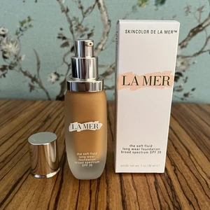 La Mer The Soft Fluid Long Wear Foundation Farbton 440 Amber 1 Unze 30 ml - Bild 1 von 4