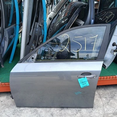 Driver Front Door Electric Green Tint Fits 06-10 BMW 550i 574080 - Imagem 1 de 4