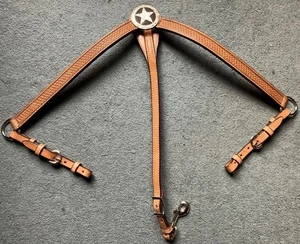 WESTERN COWBOY SHOW SATTEL PFERD HD BRUSTHALSBAND STERLING STERNSCHILD PLATTE - Bild 1 von 6