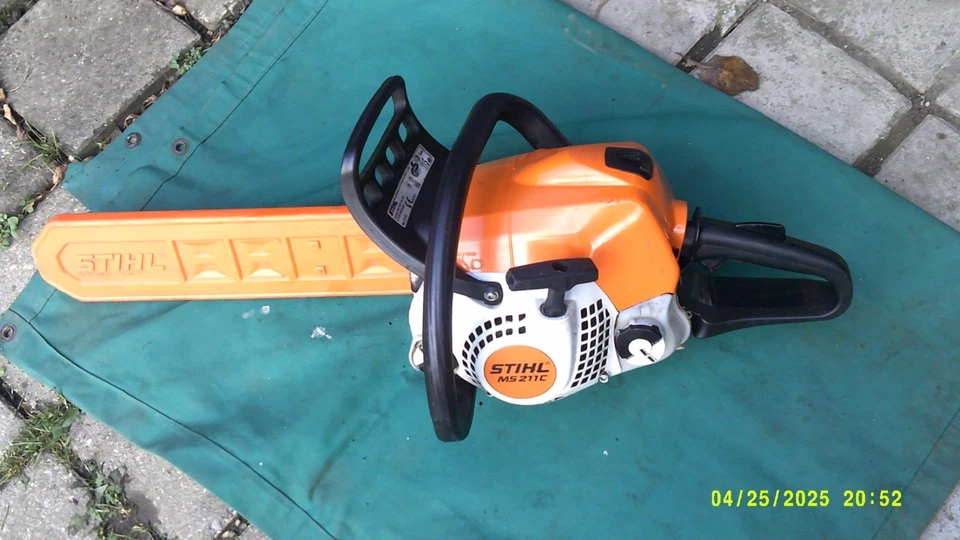 Stihl -Kettensäge MS 211 C Bj 2014 Ergostart -Einsatzbereit ! - Bild 1 von 4