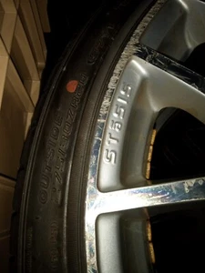 20 inch rim and tire packages - Photo 1 sur 3