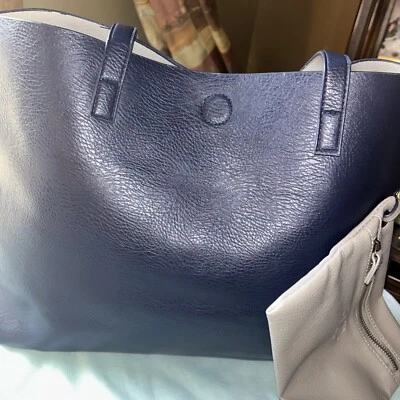 Bolso de Mano Bass Grande Azul Marino y Gris Imitación Cuero Reversible con Bolso Pequeño Adjunto Foto 1 de 4