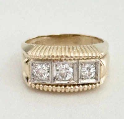 Alianza de boda de tres piedras de diamantes de oro amarillo de 14K para hombre talla 10 Foto 1 de 4