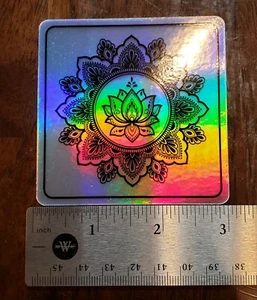 Lotus Mandala holografischer Aufkleber Vinyl 3 Zoll UV WETTERBESTÄNDIG buddhistisch - Bild 1 von 1